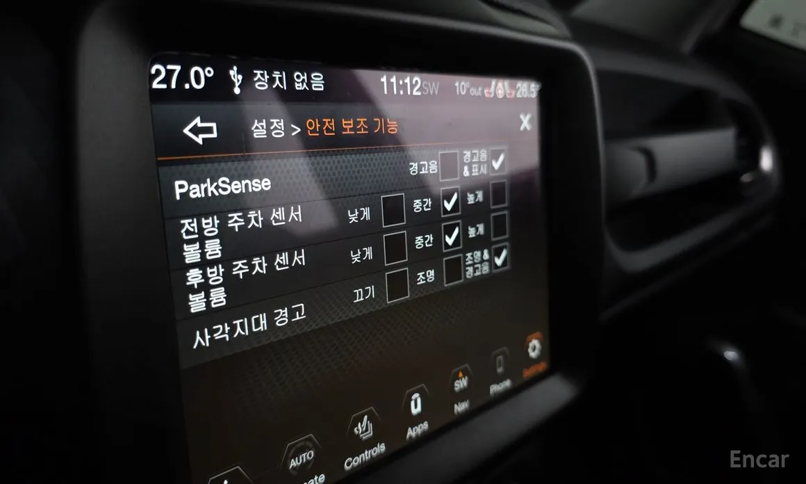 Фото 16 - Jeep Renegade