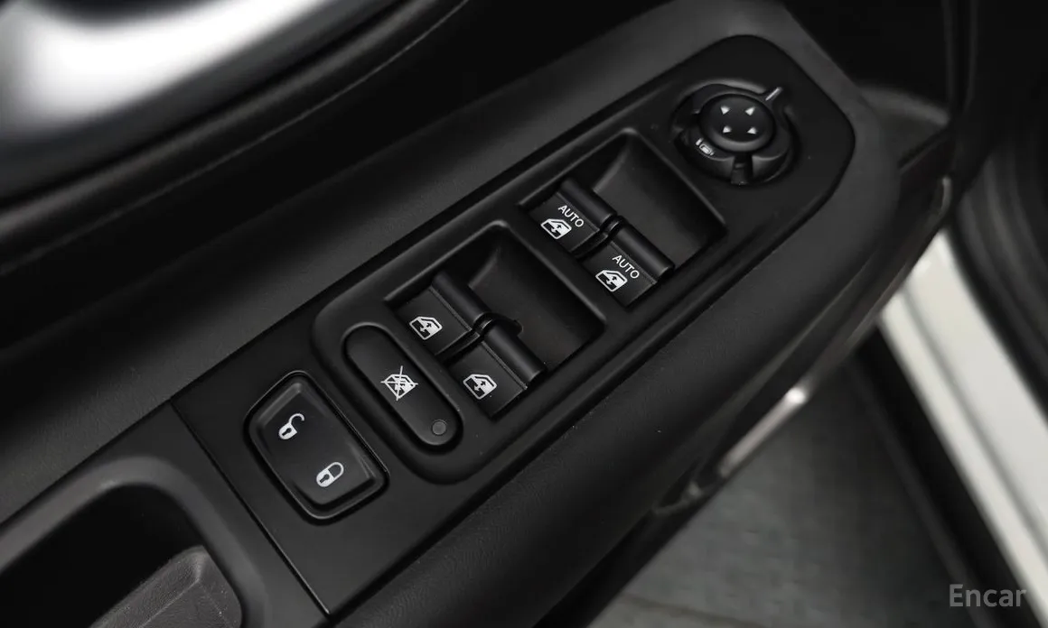 Фото 19 - Jeep Renegade