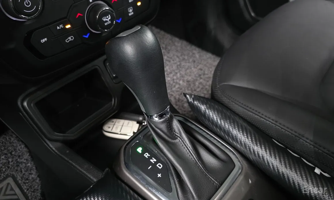 Фото 9 - Jeep Renegade