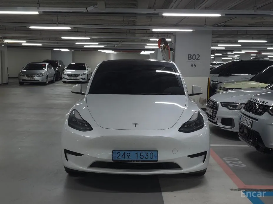 Фото 2 - Tesla Model Y