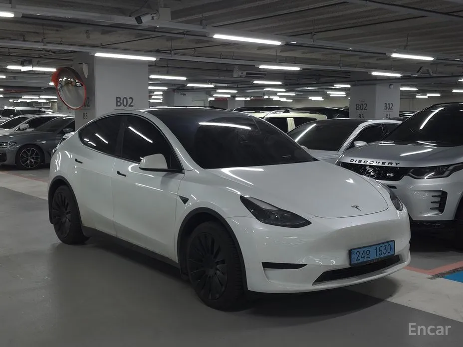 Фото 3 - Tesla Model Y