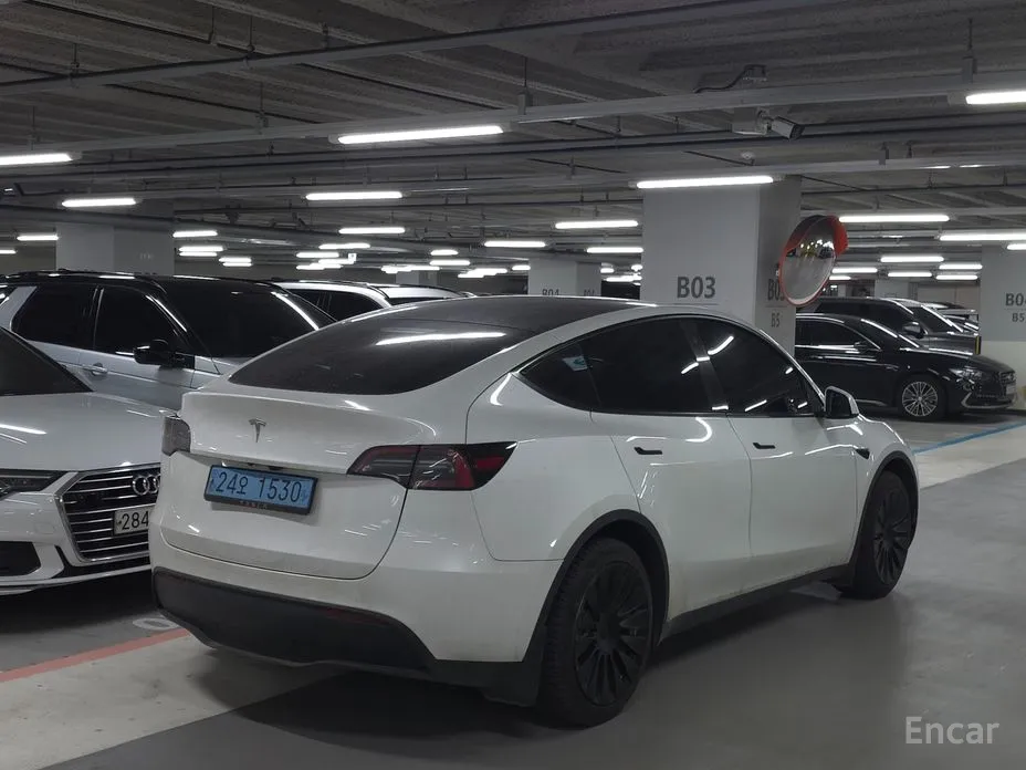 Фото 6 - Tesla Model Y