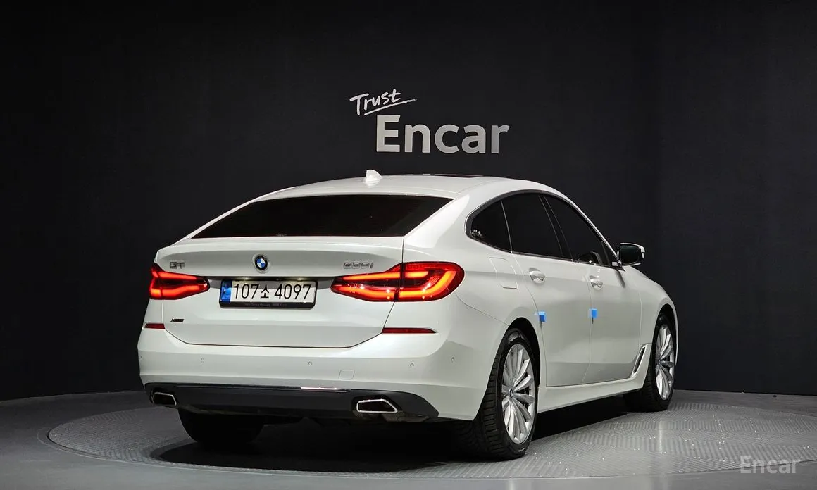 Фото 2 - BMW Gran Turismo