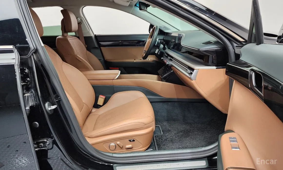 Фото 11 - Hyundai Grandeur