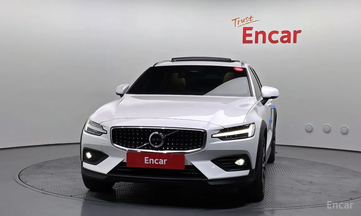 2019 Volvo V60