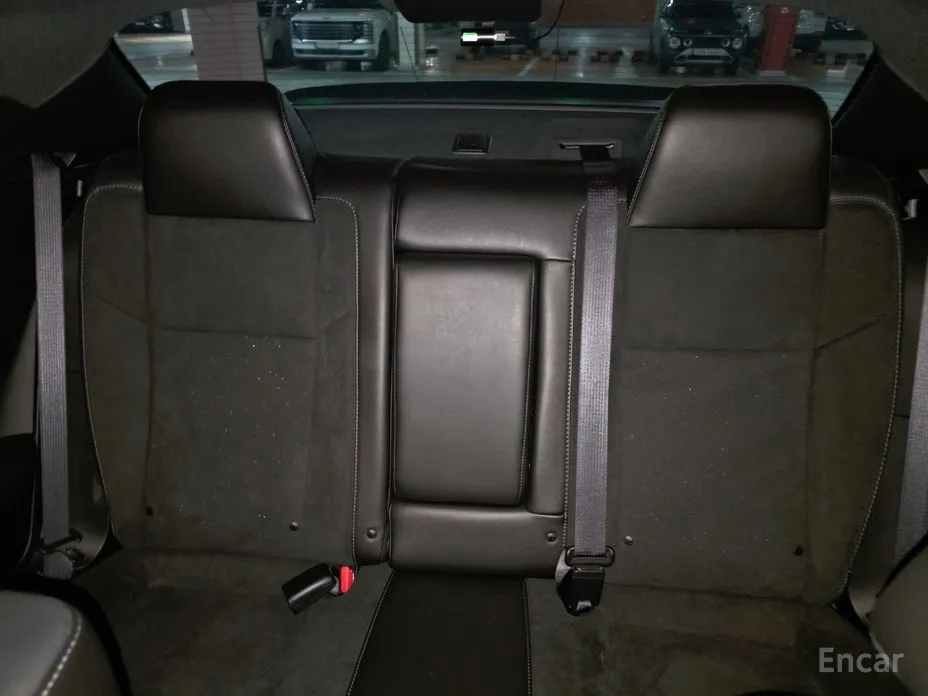 Фото 10 - Dodge Challenger