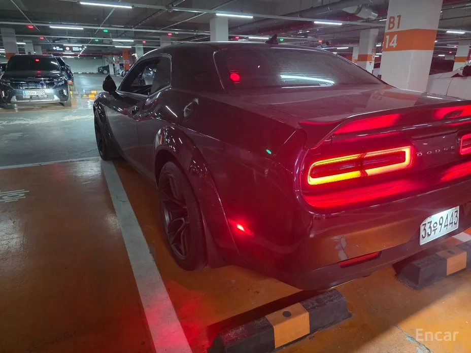 Фото 3 - Dodge Challenger