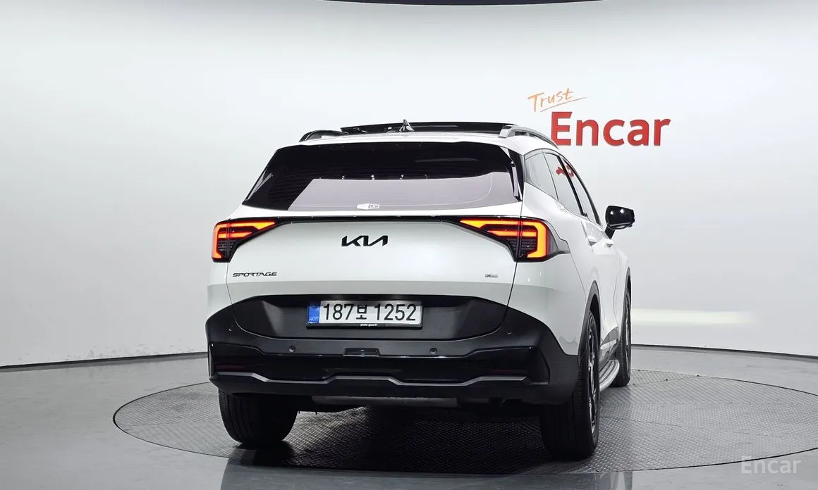 Фото 4 - Kia Sportage