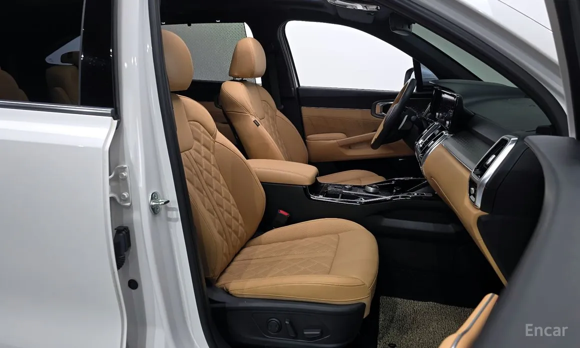 Фото 10 - Kia Sorento