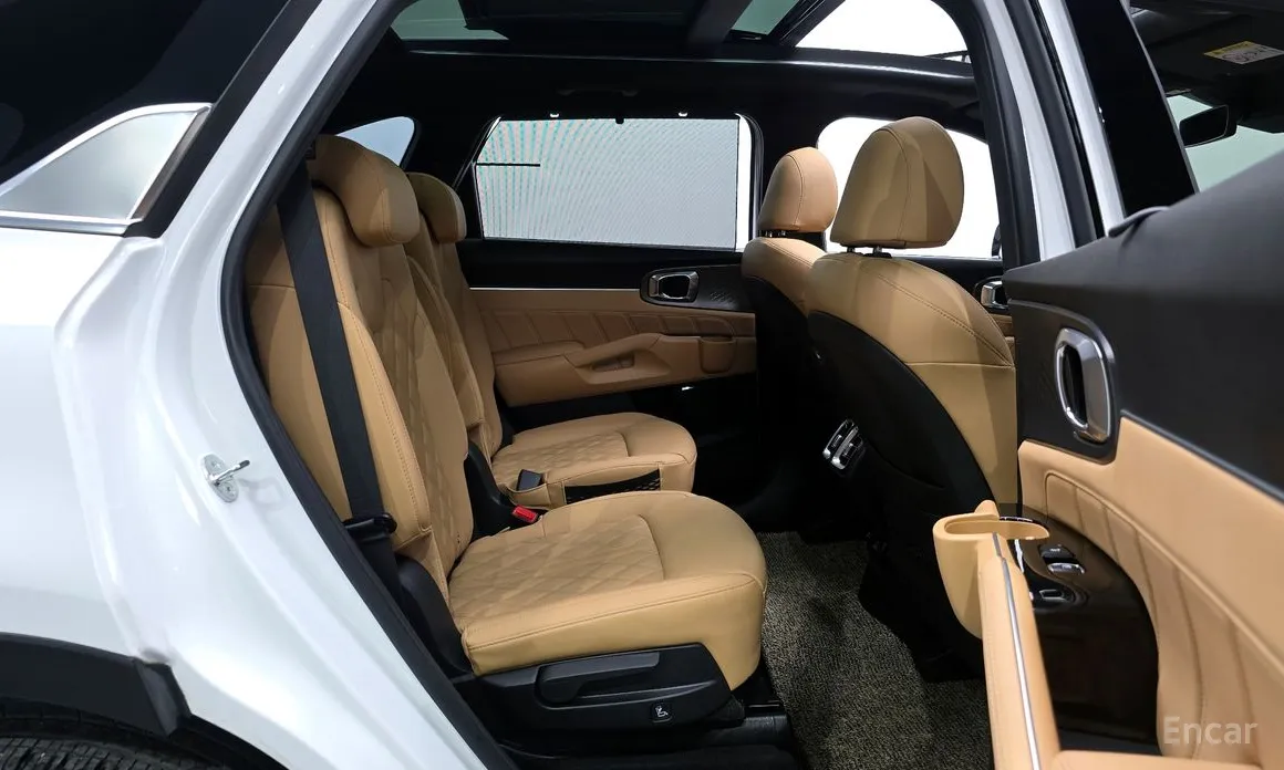 Фото 12 - Kia Sorento