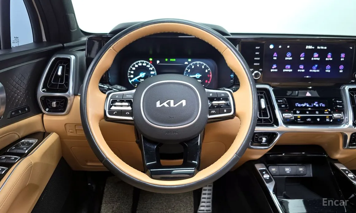 Фото 13 - Kia Sorento