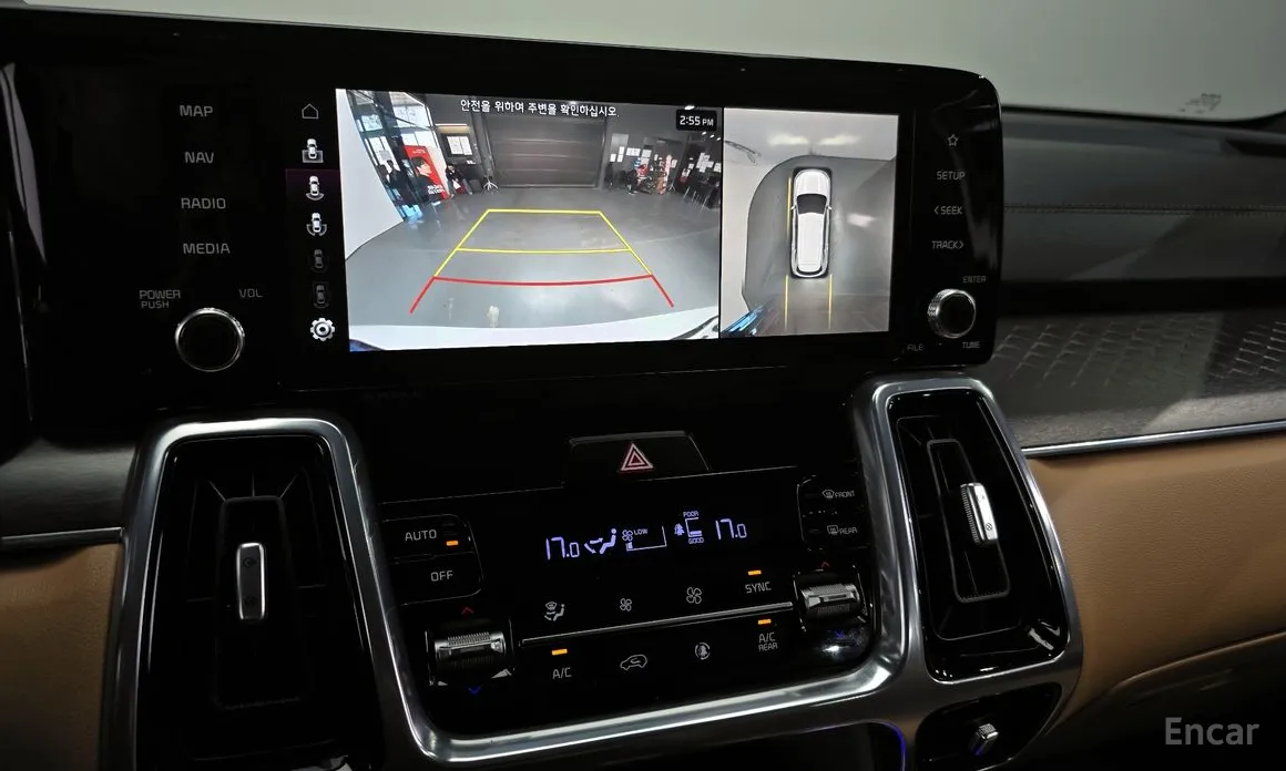 Фото 15 - Kia Sorento