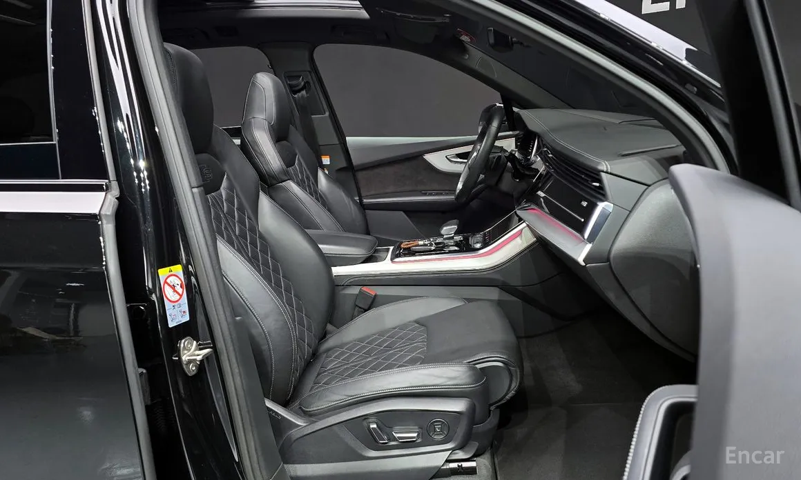 Фото 10 - Audi Q7