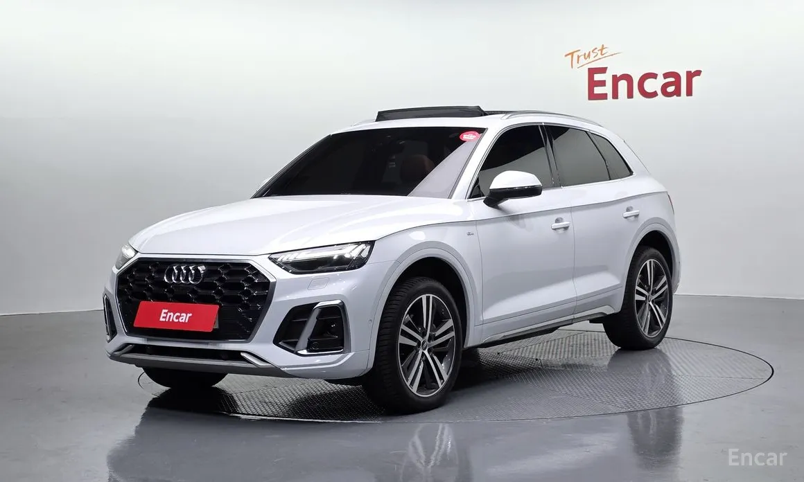 Фото 1 - Audi Q5