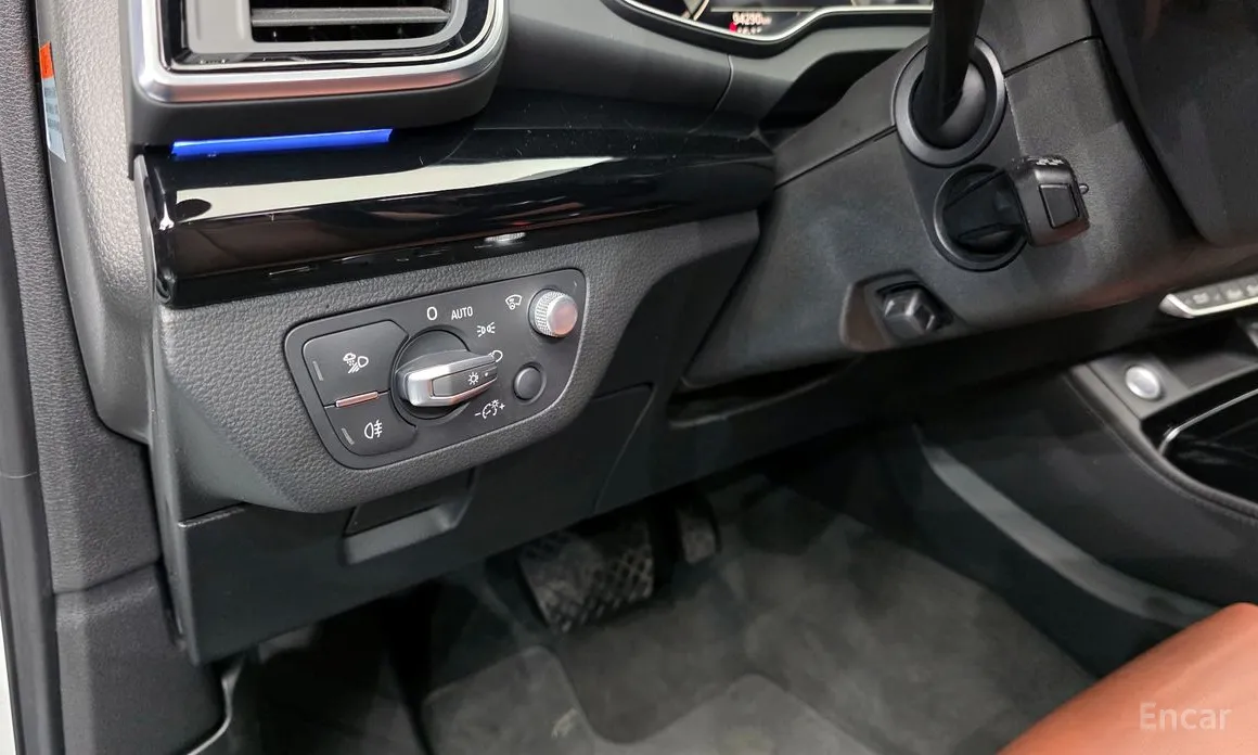 Фото 16 - Audi Q5