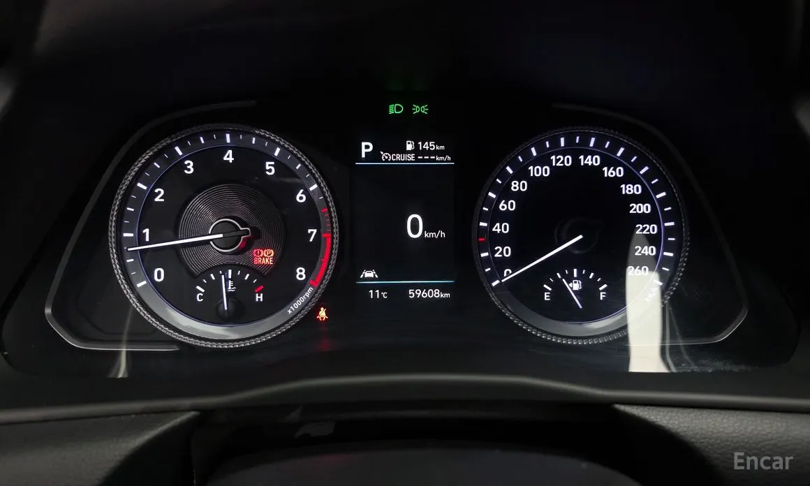 Фото 8 - Hyundai Sonata