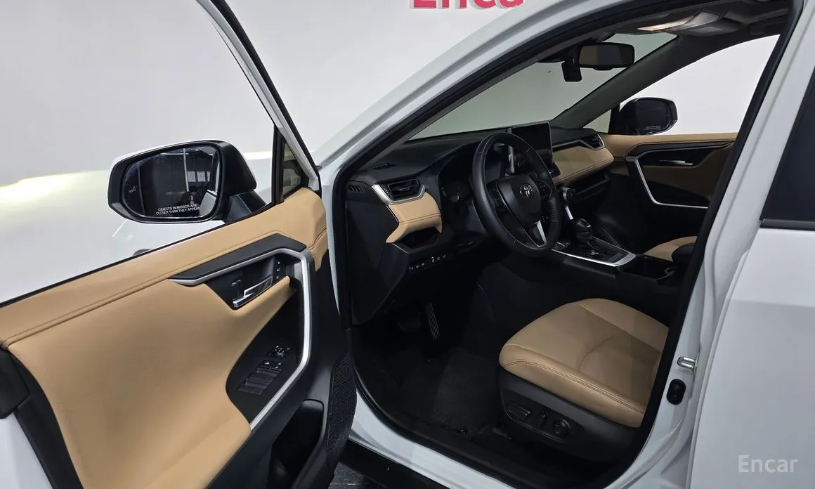 Toyota RAV4 2019 2,5 4WD Hybrid LTD