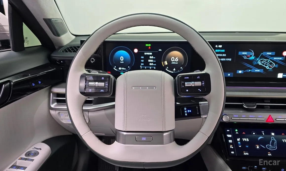 Фото 13 - Hyundai Grandeur