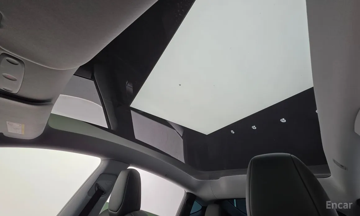 Фото 19 - Tesla Model Y