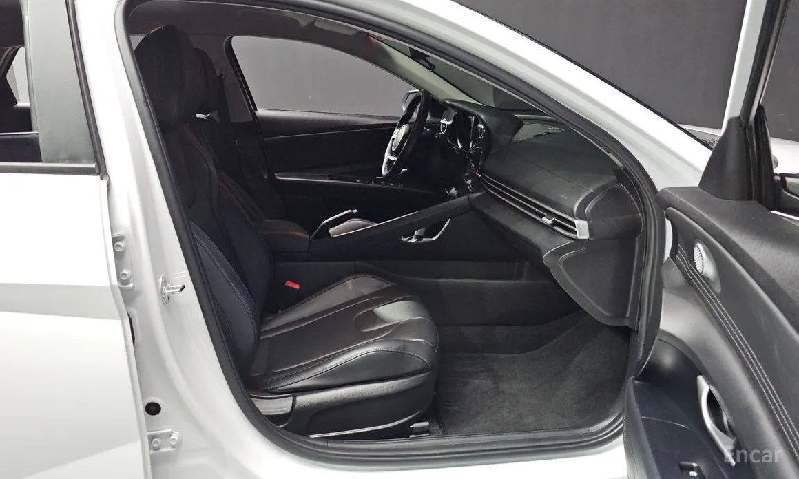 Фото 11 - Hyundai Avante