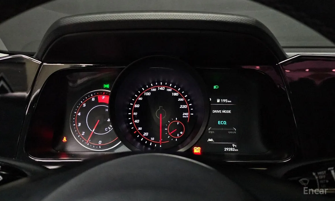 Фото 8 - Hyundai Avante