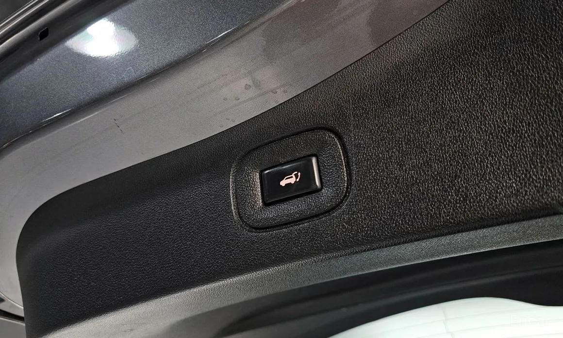 Фото 18 - Renault QM6