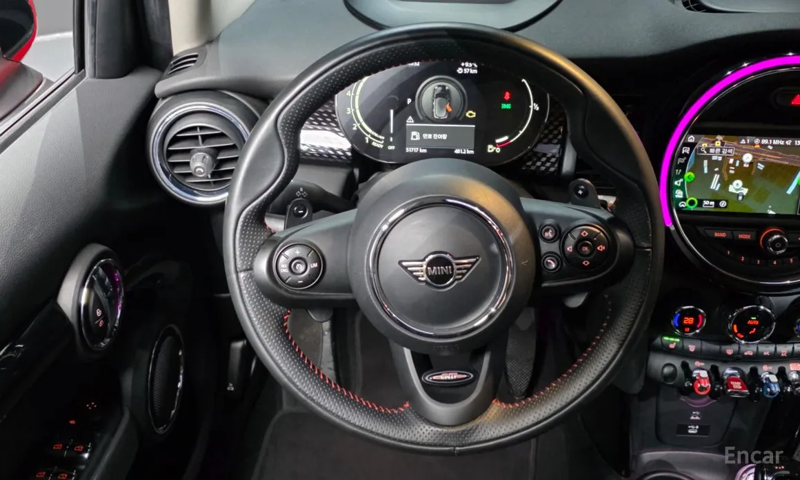 Фото 13 - Mini Cooper