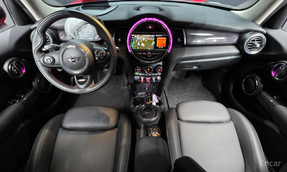 Фото 7 - Mini Cooper