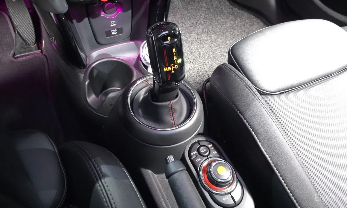 Фото 9 - Mini Cooper