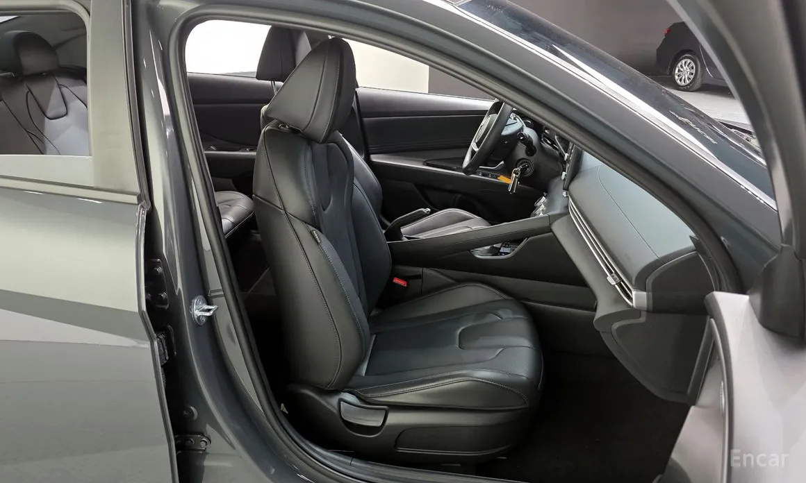 Фото 12 - Hyundai Avante