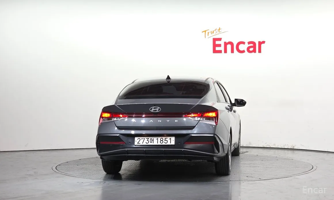 Фото 4 - Hyundai Avante