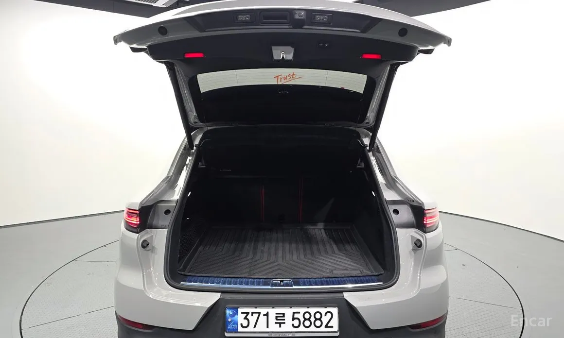 Фото 20 - Porsche Cayenne