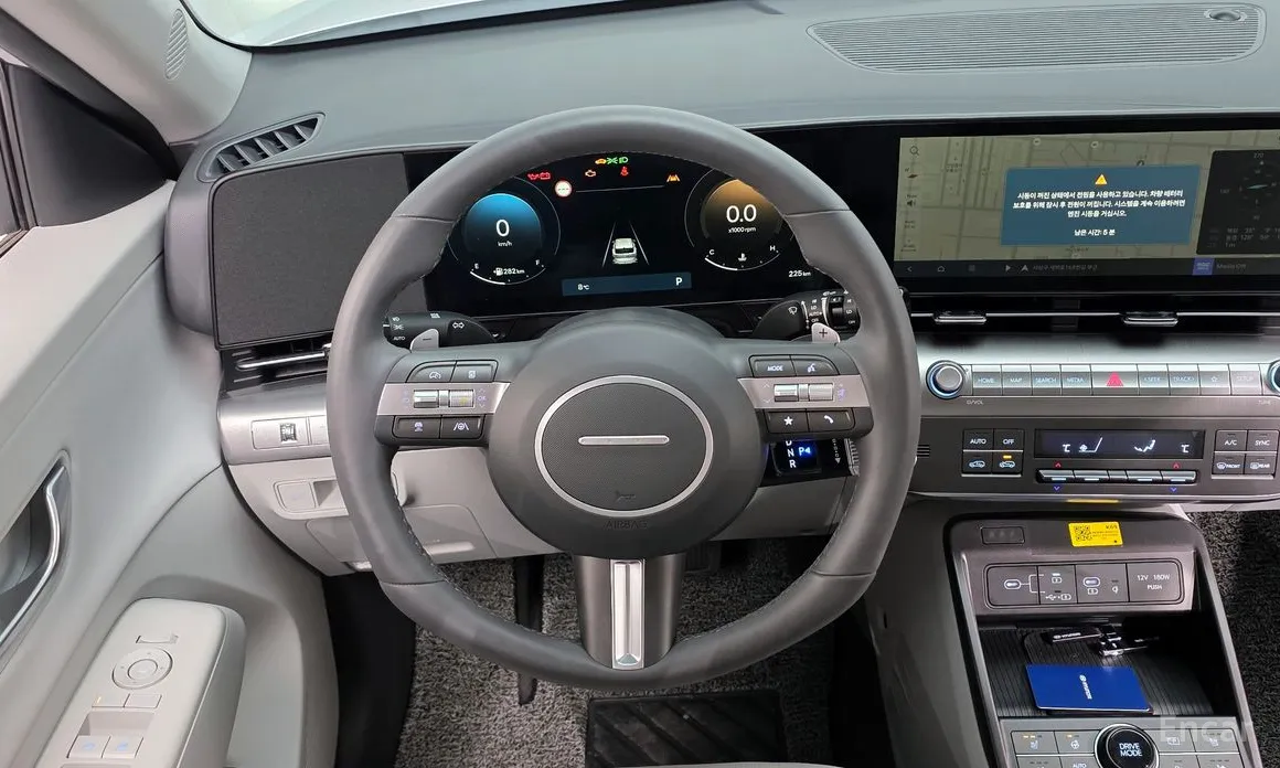 Фото 13 - Hyundai Kona