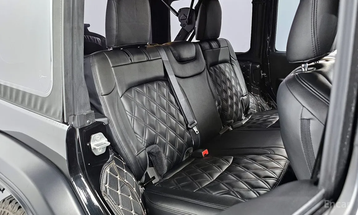 Jeep Wrangler 2018 2.0 Sport 4Door Islander Edition