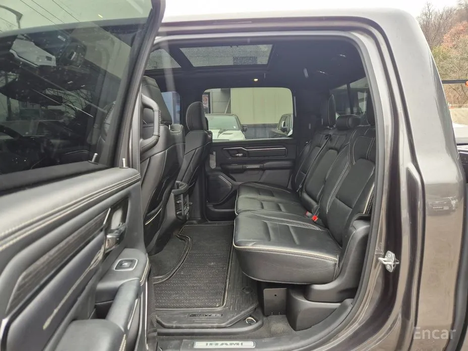 Фото 11 - Dodge Ram Pickup