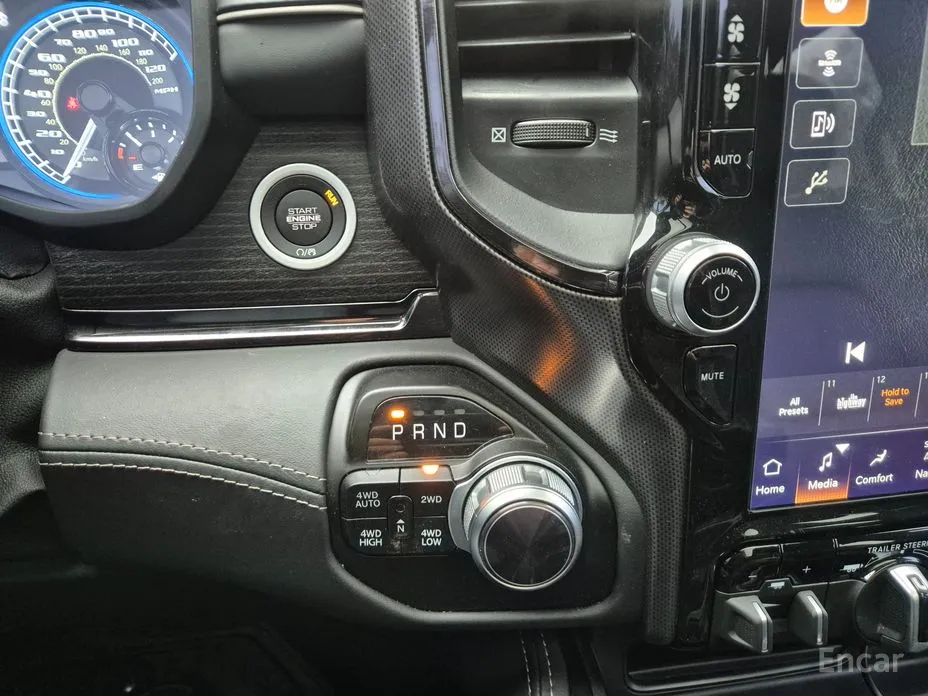 Фото 14 - Dodge Ram Pickup