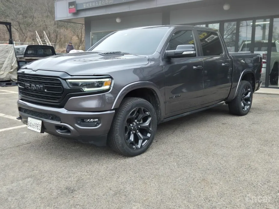 Фото 2 - Dodge Ram Pickup