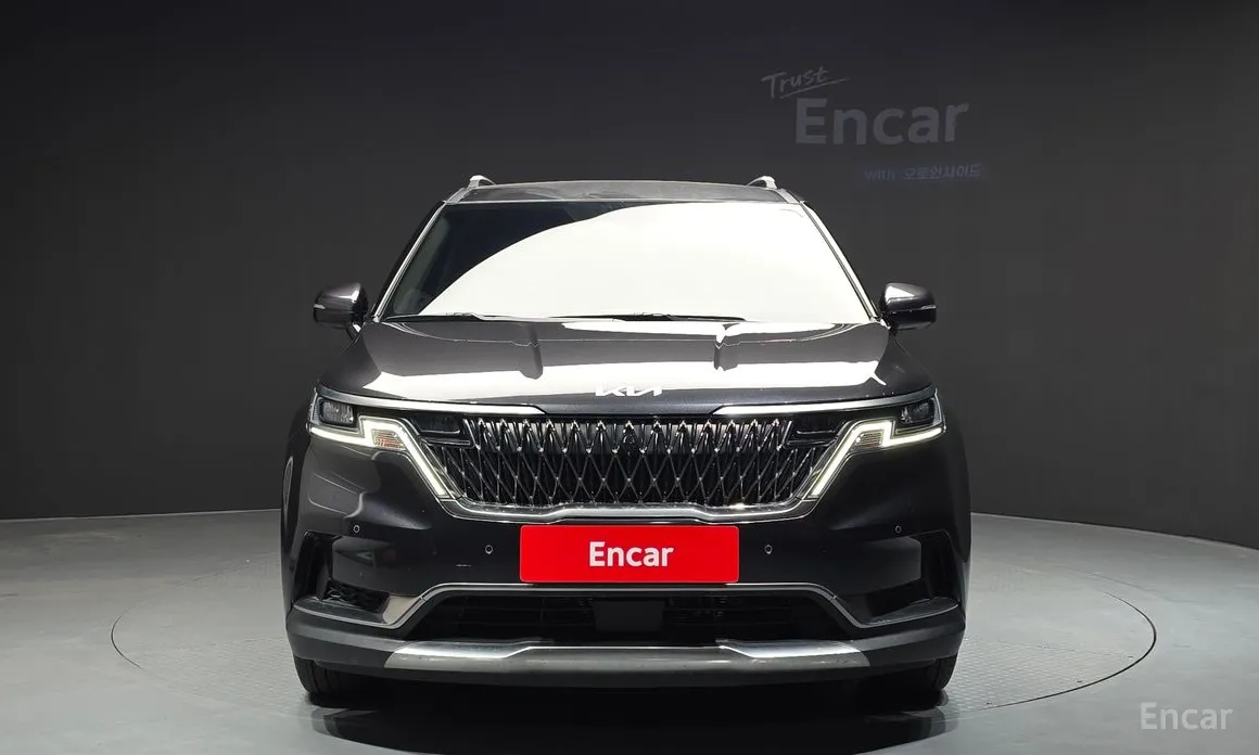 Фото 3 - Kia Carnival