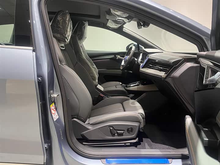 Фото 9 - Audi Q4 e-tron