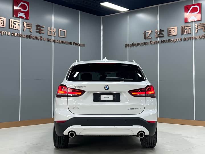 Фото 4 - BMW X1