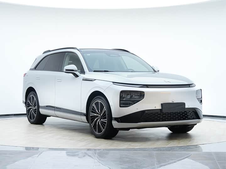 Фото 3 - XPeng G9