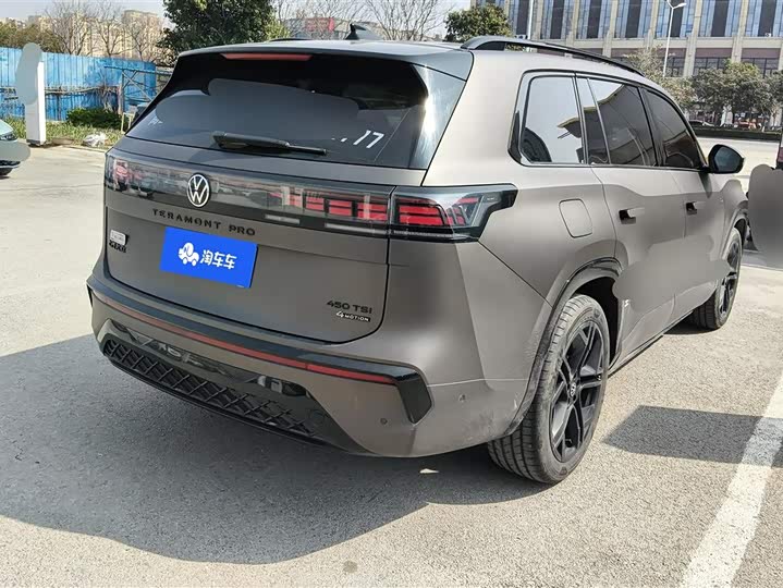 Photo 3 - Volkswagen Teramont Pro