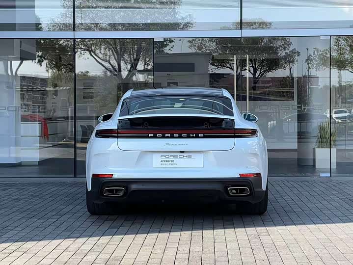 Zdjęcie 4 - Porsche Panamera