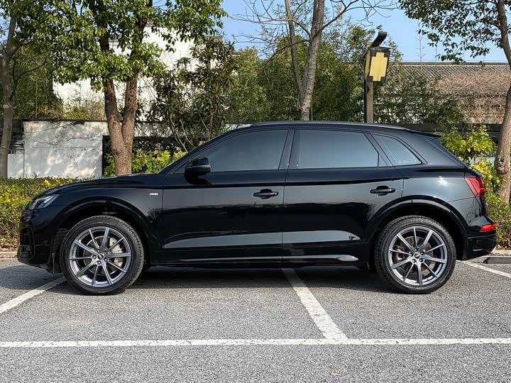 Zdjęcie 3 - Audi Q5L