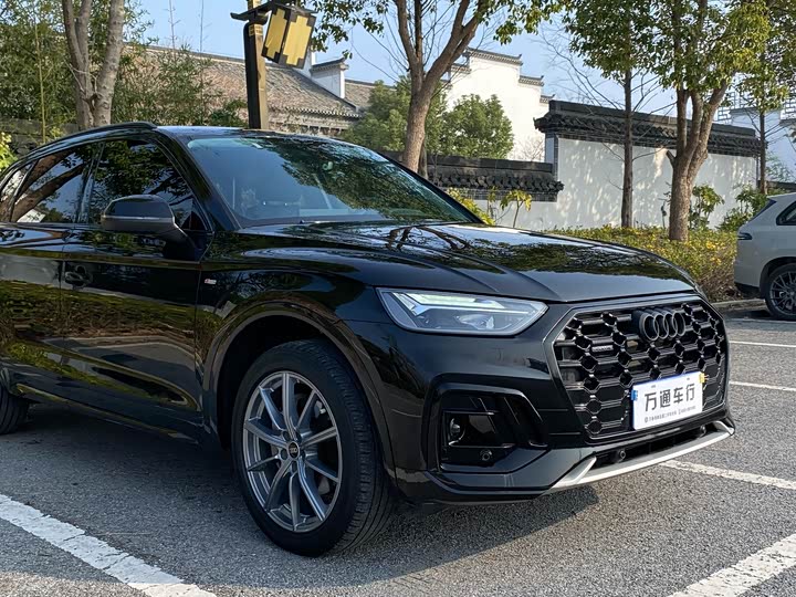 Zdjęcie 7 - Audi Q5L