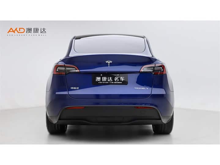 Photo 4 - Tesla Model Y