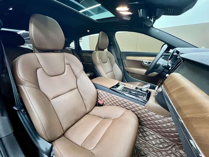 Фото 7 - Volvo S90 Hybrid