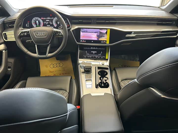 Фото 8 - Audi A6L