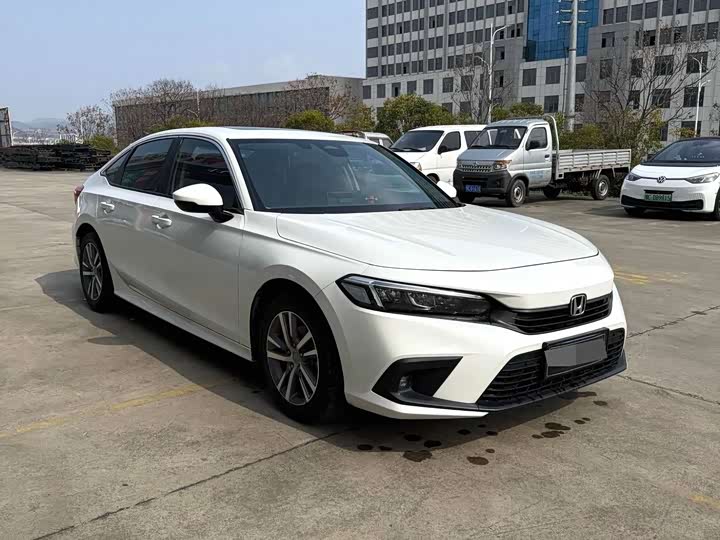 Фото 3 - Honda Civic