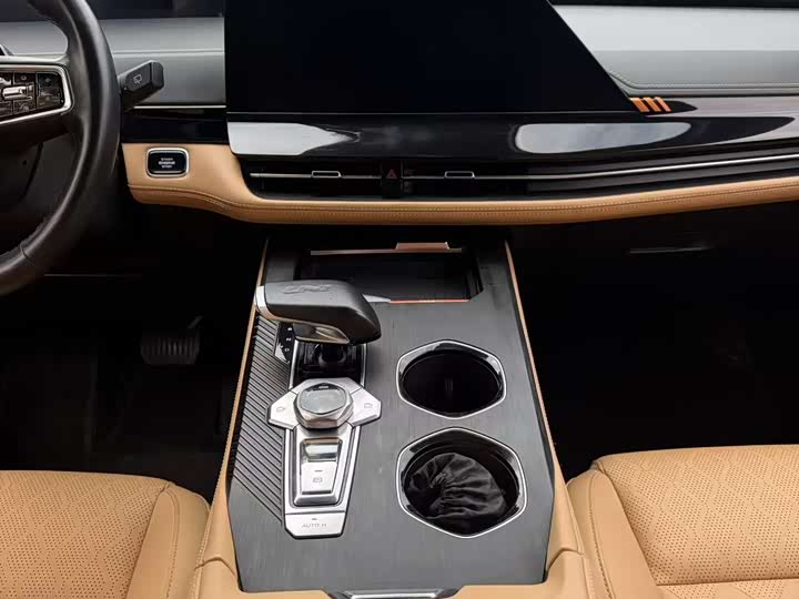 Photo 8 - Changan UNI-K